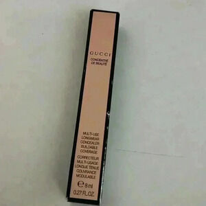 Gucci multi use long  wear concealer